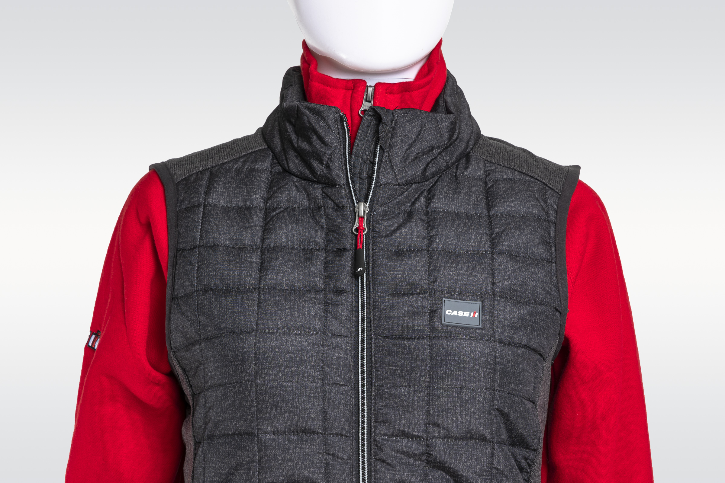 Dámská černá prošívaná vesta CASE IH *